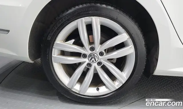 Volkswagen Passat 2018 2.0 автомат (гидро), миниатюра 5