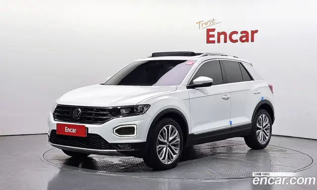 Volkswagen T-Roc, 2021, 21 368 км