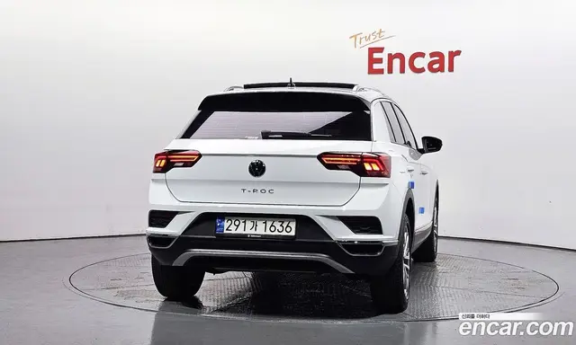 Volkswagen T-Roc 2021 2.0 автомат (гидро), миниатюра 4 Volkswagen T-Roc 2021 2.0 автомат (гидро), миниатюра 4