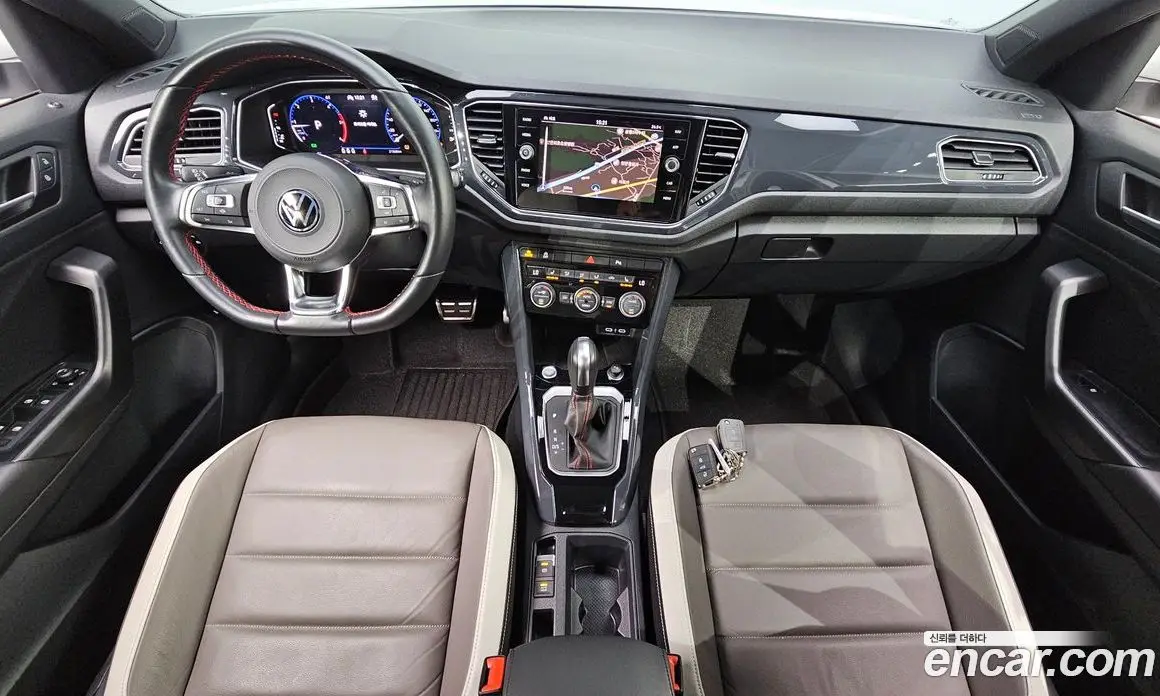 Volkswagen T-Roc 2021 2.0 автомат (гидро), фото 10 Volkswagen T-Roc 2021 2.0 автомат (гидро), фото 10