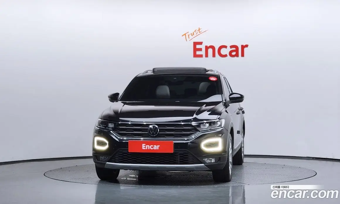 Volkswagen T-Roc 2021 2.0 автомат (гидро), фото 3 Volkswagen T-Roc 2021 2.0 автомат (гидро), фото 3