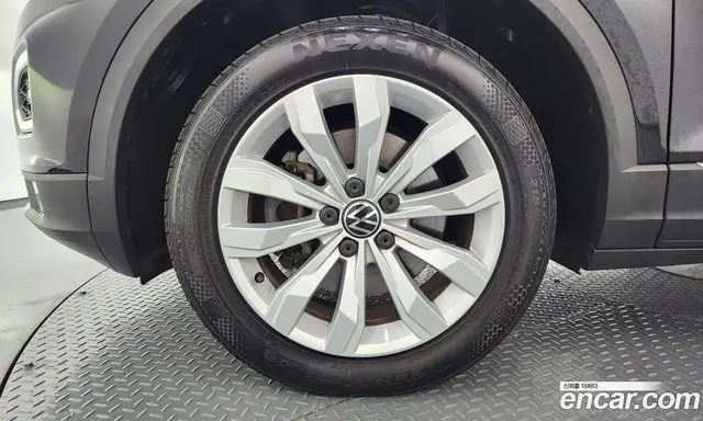 Volkswagen T-Roc 2021 2.0 автомат (гидро), миниатюра 5 Volkswagen T-Roc 2021 2.0 автомат (гидро), миниатюра 5