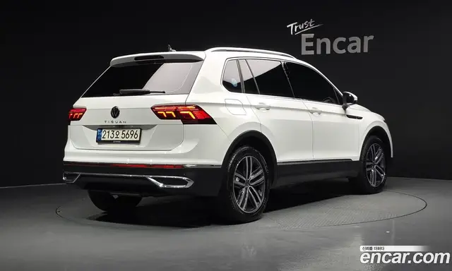 Volkswagen Tiguan, 2021, 25 536 км