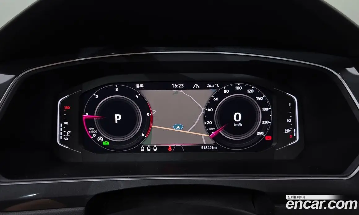 Volkswagen Tiguan 2022 2.0 автомат (гидро), фото 11