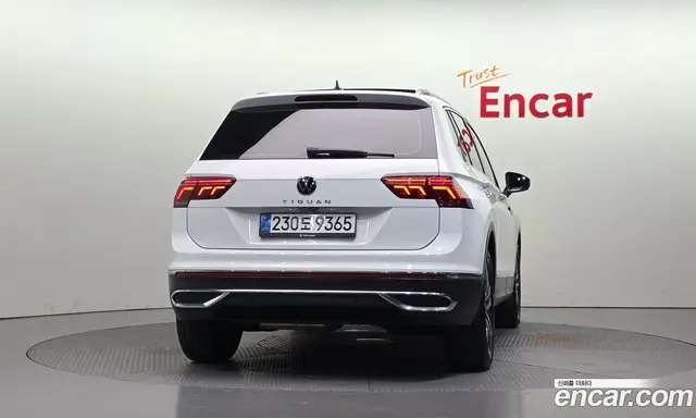 Volkswagen Tiguan 2022 2.0 автомат (гидро), миниатюра 4