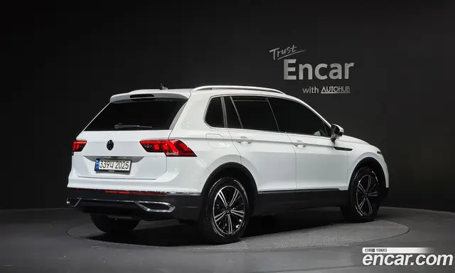 Volkswagen Tiguan 2022 2.0 автомат (гидро), миниатюра 2