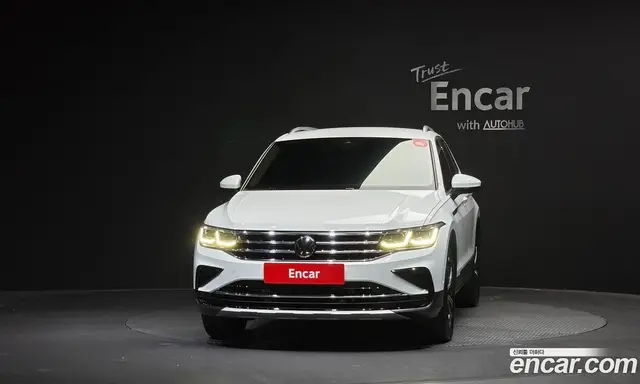 Volkswagen Tiguan 2022 2.0 автомат (гидро), миниатюра 3