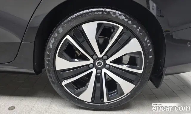 Volvo S60 2022 2.0 автомат (гидро), миниатюра 6 Volvo S60 2022 2.0 автомат (гидро), миниатюра 6