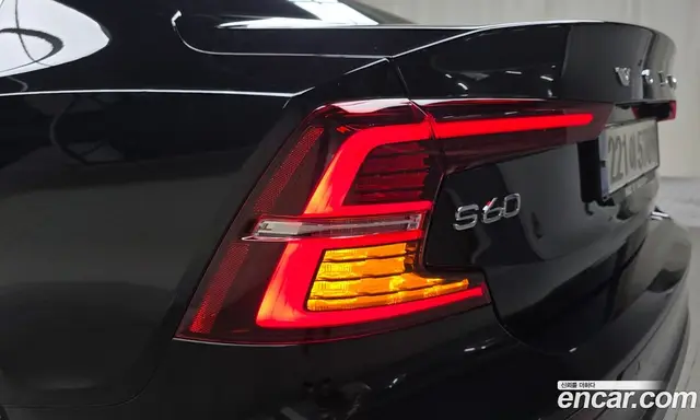 Volvo S60 2022 2.0 автомат (гидро), миниатюра 8 Volvo S60 2022 2.0 автомат (гидро), миниатюра 8