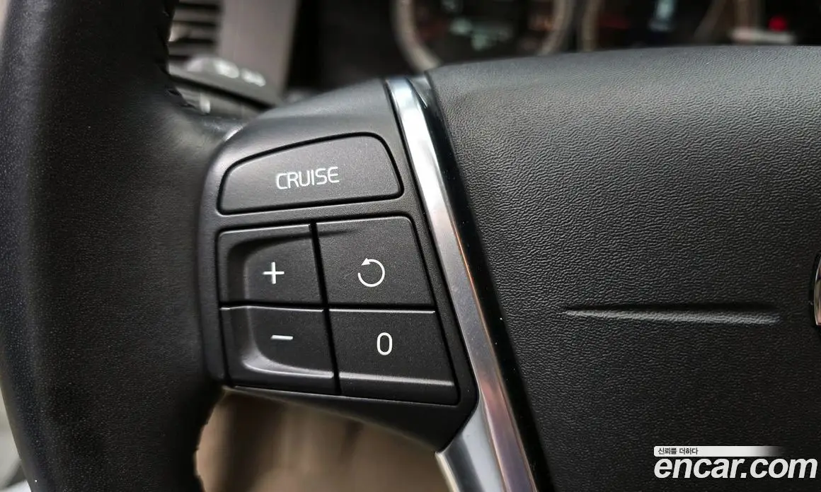 Volvo XC60 2013 2.0 автомат (гидро), фото 18 Volvo XC60 2013 2.0 автомат (гидро), фото 18