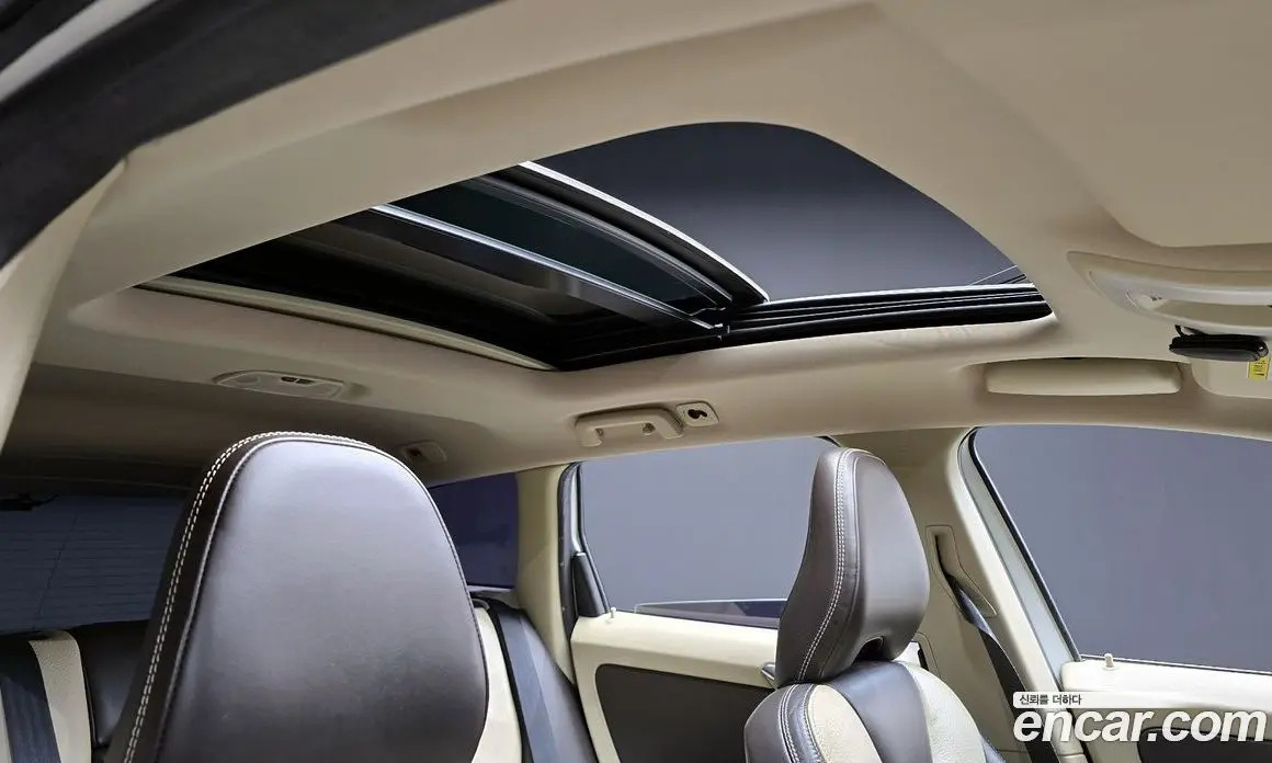 Volvo XC60 2013 2.0 автомат (гидро), фото 19 Volvo XC60 2013 2.0 автомат (гидро), фото 19