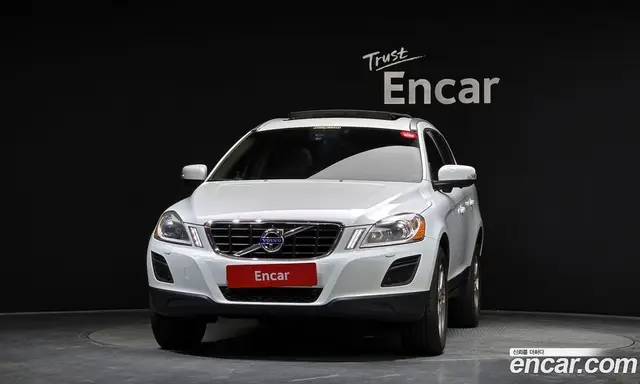 Volvo XC60 2013 2.0 автомат (гидро), миниатюра 3 Volvo XC60 2013 2.0 автомат (гидро), миниатюра 3