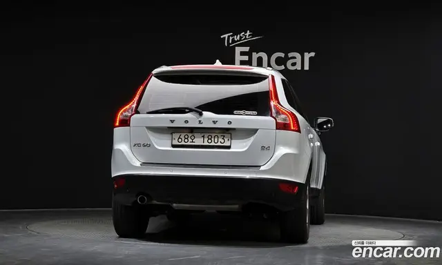 Volvo XC60 2013 2.0 автомат (гидро), миниатюра 4 Volvo XC60 2013 2.0 автомат (гидро), миниатюра 4
