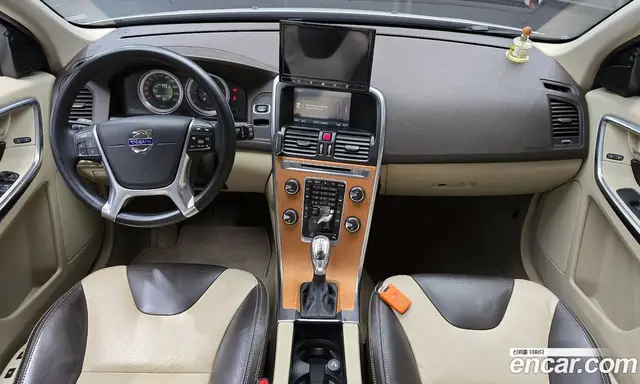 Volvo XC60 2013 2.0 автомат (гидро), миниатюра 7 Volvo XC60 2013 2.0 автомат (гидро), миниатюра 7