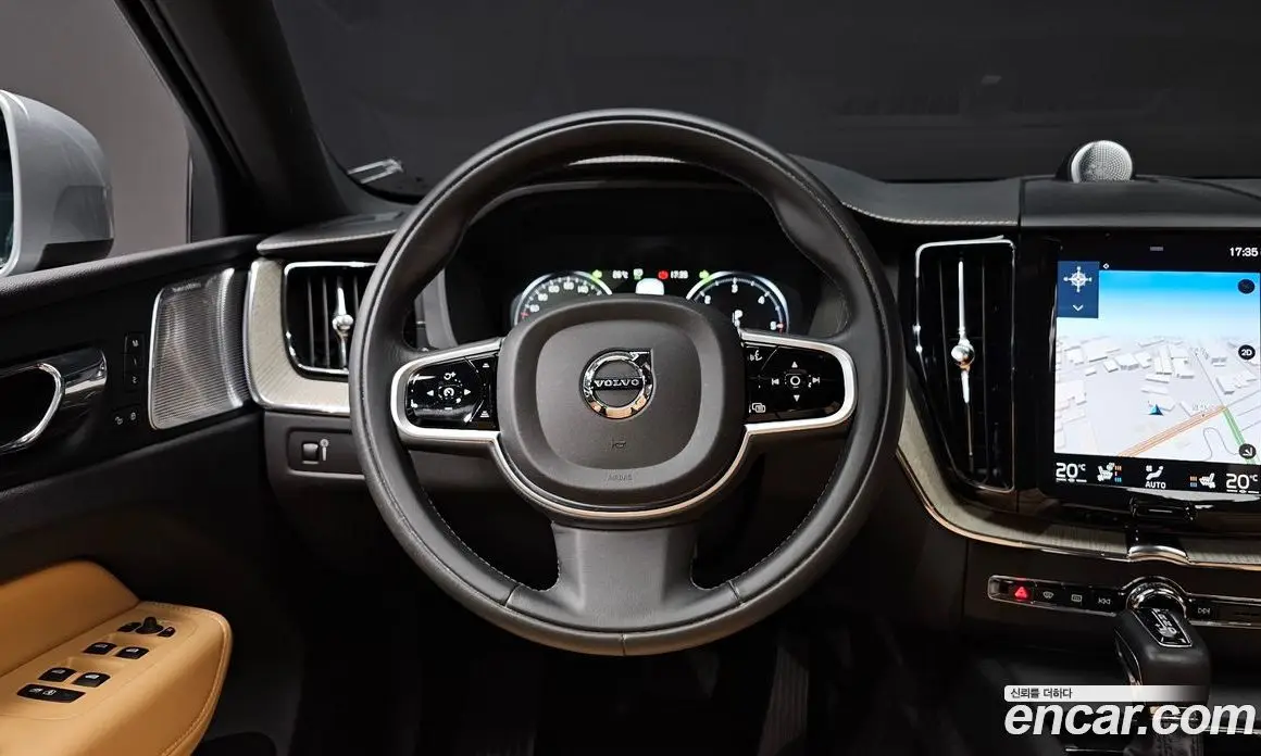 Volvo XC60 2019 2.0 автомат (гидро), фото 18 Volvo XC60 2019 2.0 автомат (гидро), фото 18