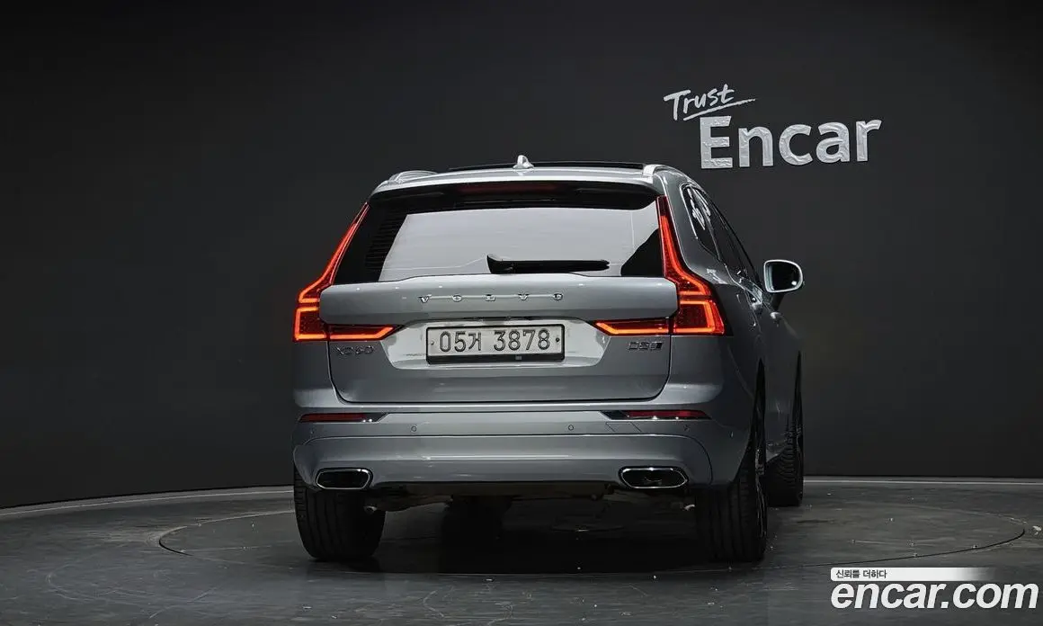 Volvo XC60 2019 2.0 автомат (гидро), фото 4 Volvo XC60 2019 2.0 автомат (гидро), фото 4