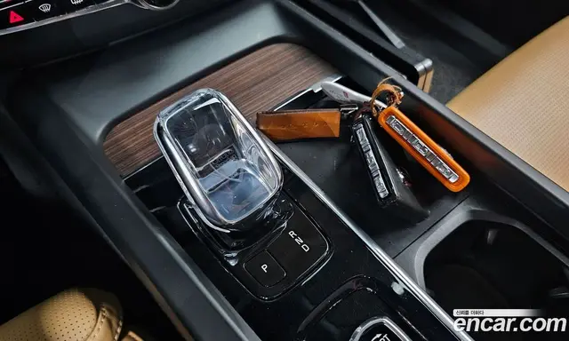 Volvo XC60 2021 2.0 автомат (гидро), миниатюра 12