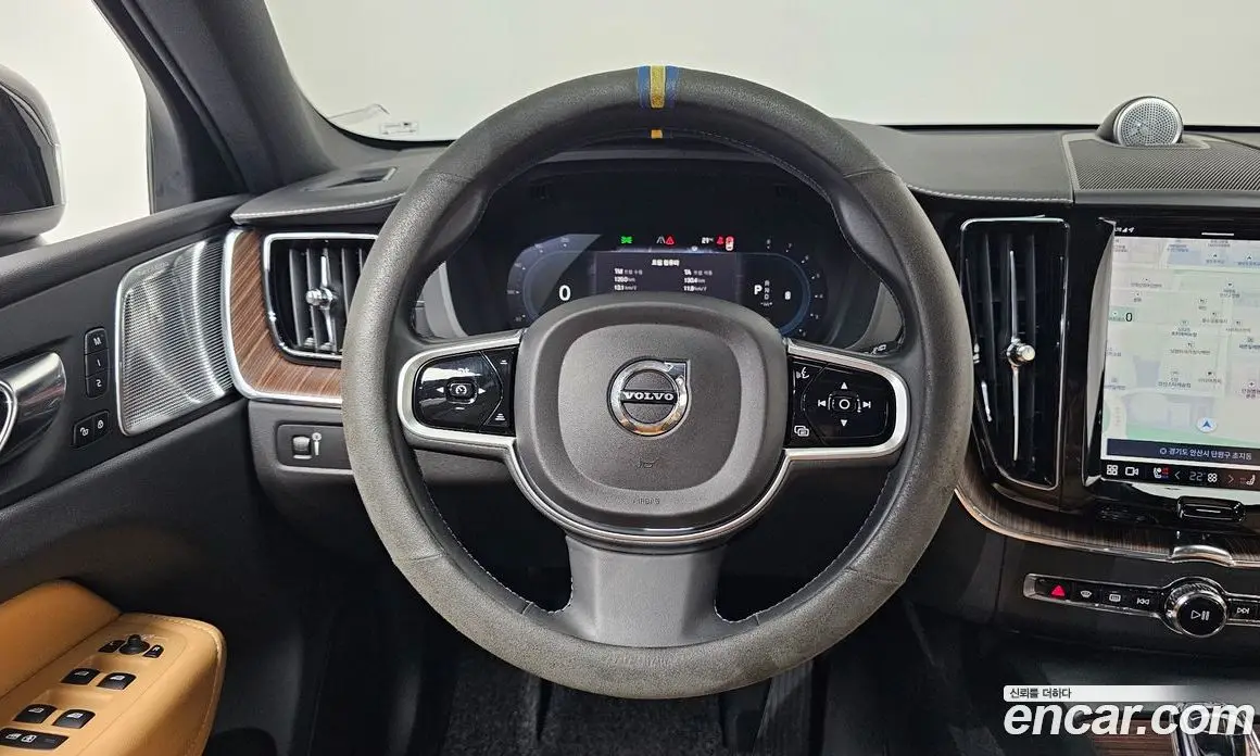 Volvo XC60 2021 2.0 автомат (гидро), фото 20 Volvo XC60 2021 2.0 автомат (гидро), фото 20