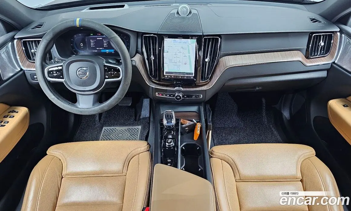 Volvo XC60 2021 2.0 автомат (гидро), фото 10 Volvo XC60 2021 2.0 автомат (гидро), фото 10