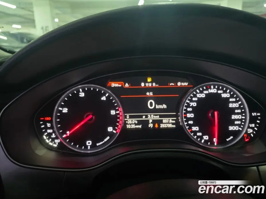 Audi A6 2014 2.0 автомат (гидро), фото 12