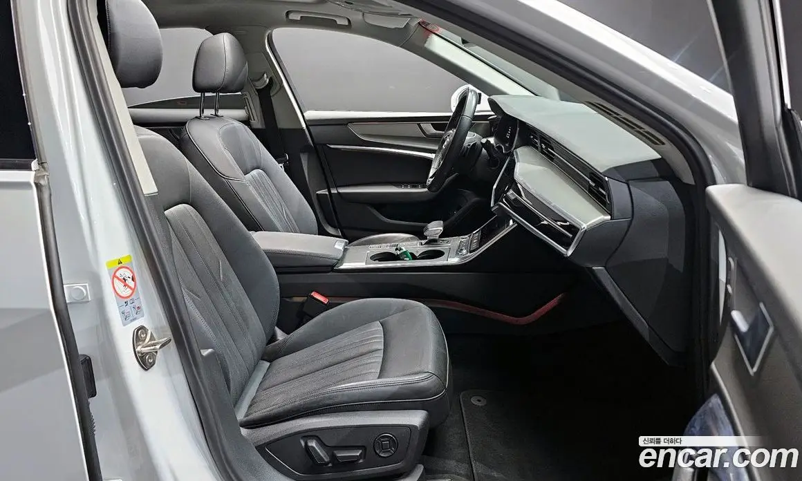 Audi A6 2021 2.0 автомат (гидро), фото 18