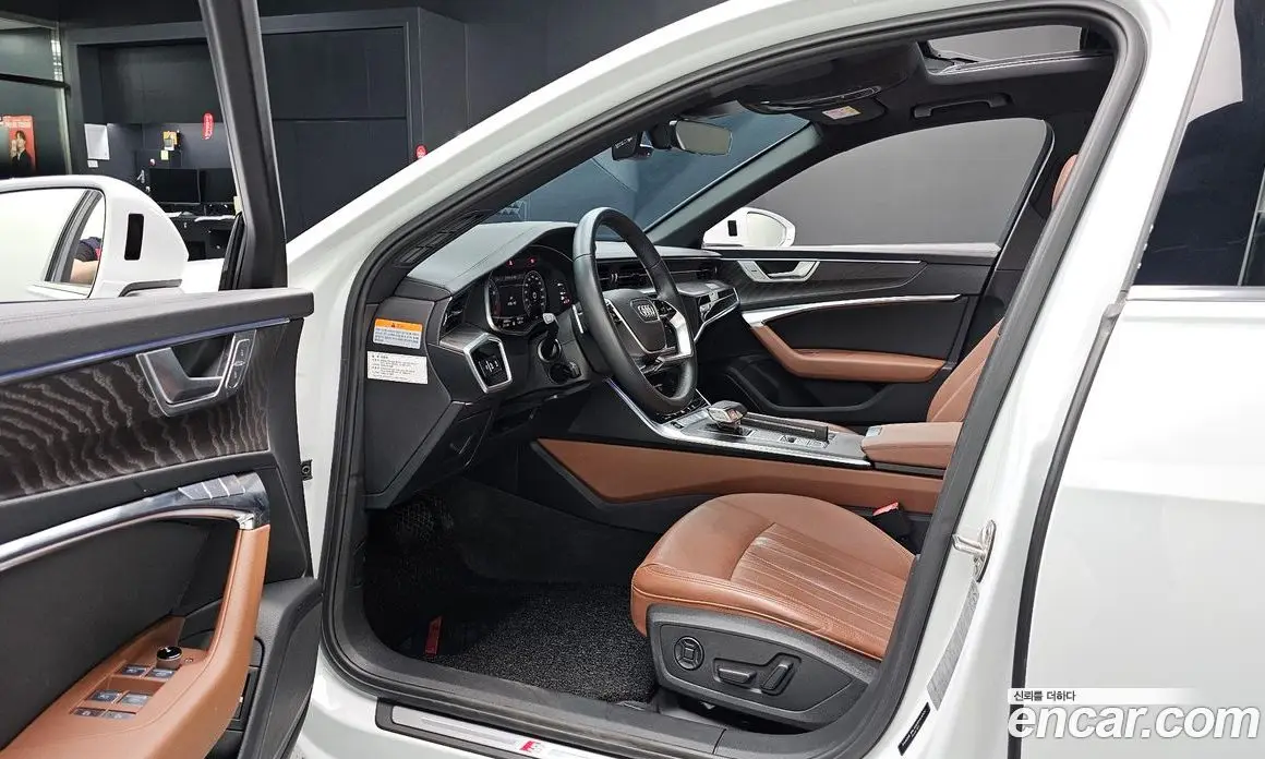 Audi A6 2022 2.0 автомат (гидро), фото 12 Audi A6 2022 2.0 автомат (гидро), фото 12