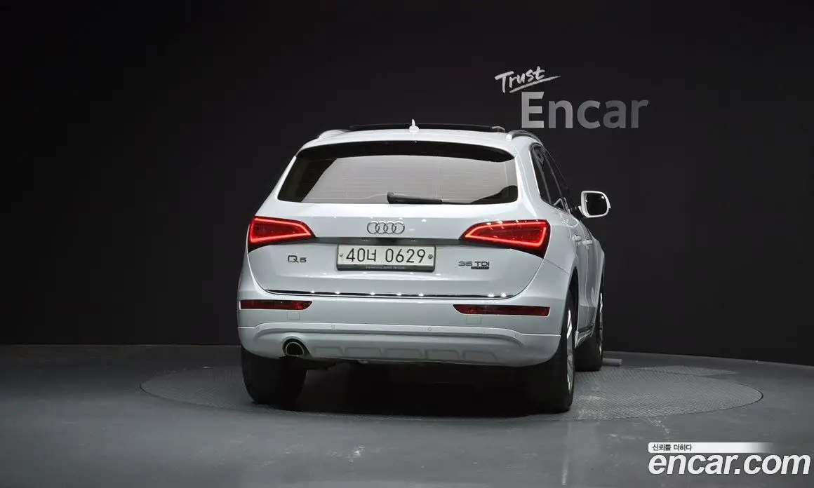Audi Q5 2016 2.0 автомат (гидро), фото 4