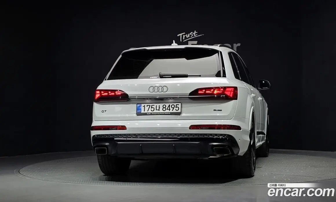 Audi Q7 2026 3.0 автомат (гидро), фото 4 Audi Q7 2026 3.0 автомат (гидро), фото 4