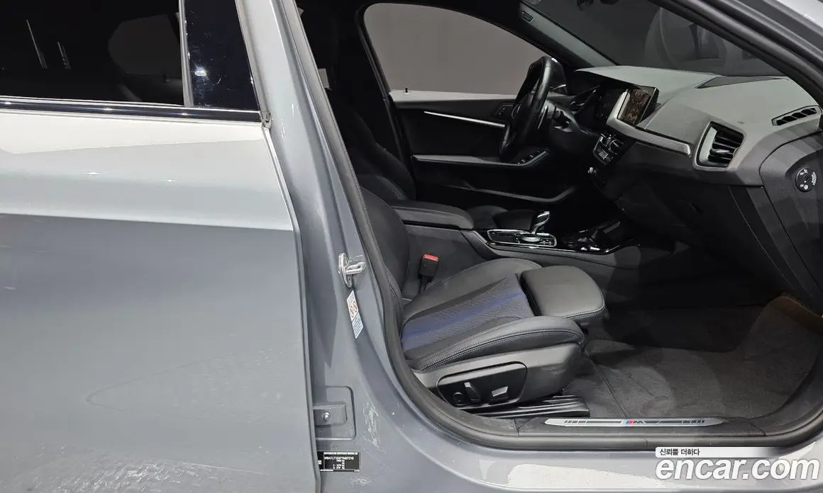 BMW 1 серия 2023 2.0 автомат (гидро), фото 16 BMW 1 серия 2023 2.0 автомат (гидро), фото 16
