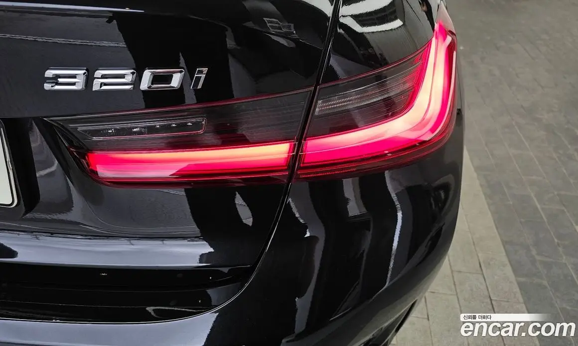 BMW 3 серия 2021 2.0 автомат (гидро), фото 9