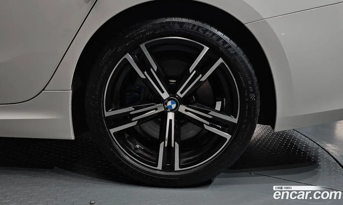 BMW 3 серия 2022 2.0 автомат (гидро), фото 6 BMW 3 серия 2022 2.0 автомат (гидро), фото 6