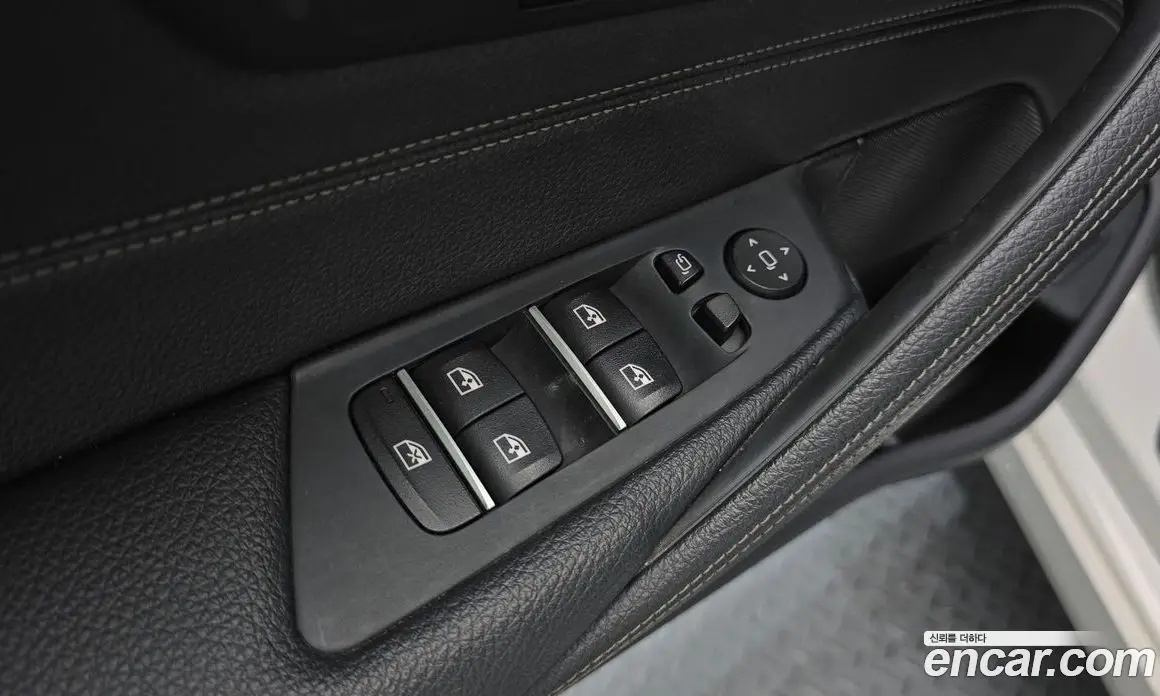 BMW 5 серия 2018 2.0 автомат (гидро), фото 14