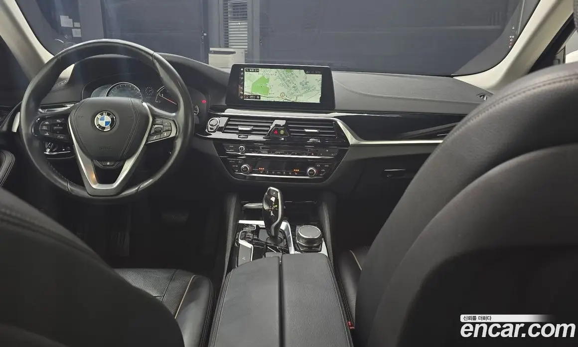 BMW 5 серия 2018 2.0 автомат (гидро), фото 18