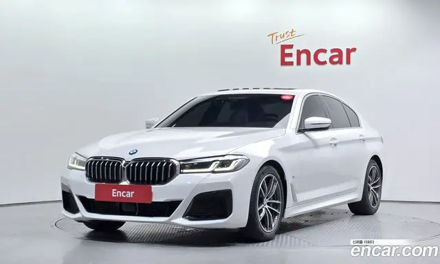 BMW 5 серия, 2022, 28 807 км