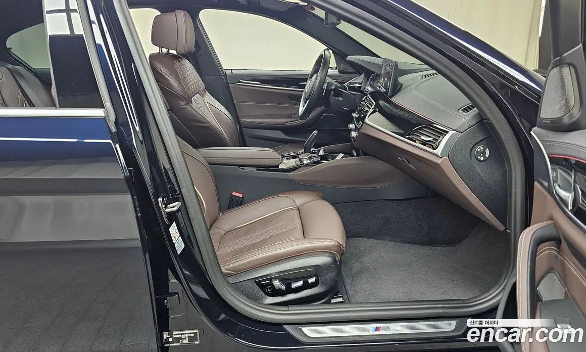 BMW 5 серия 2023 2.0 автомат (гидро), фото 16