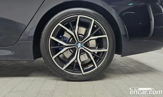 BMW 5 серия 2023 2.0 автомат (гидро), миниатюра 7