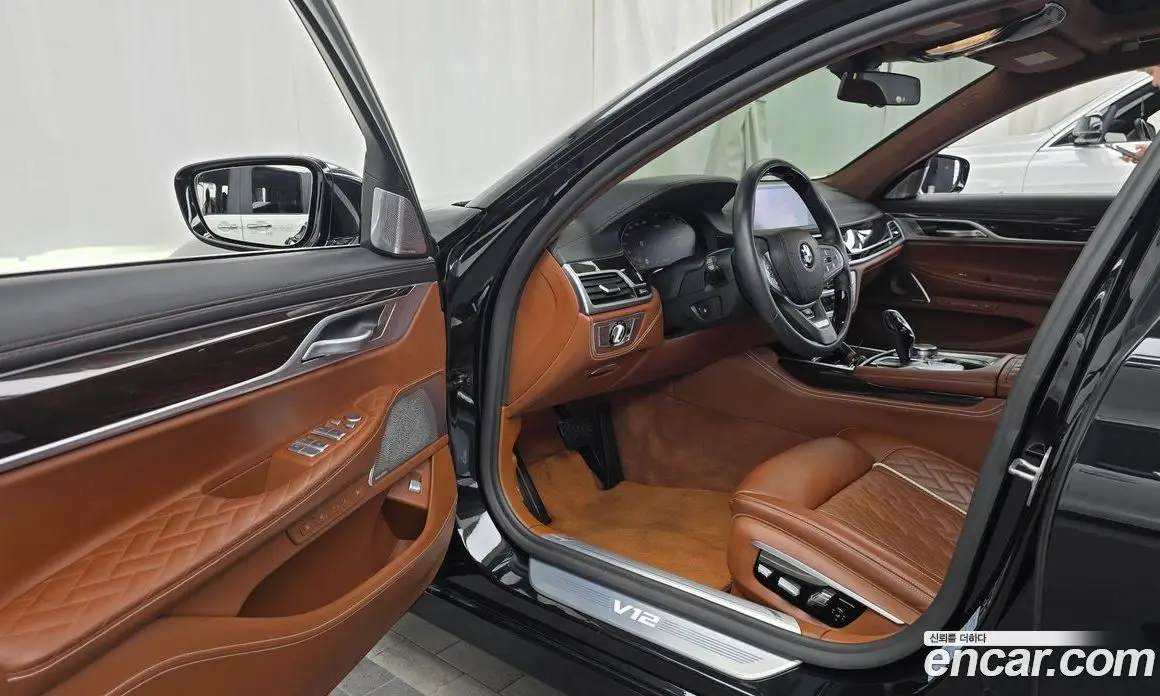 BMW 7 серия 2020 6.6 автомат (гидро), фото 13