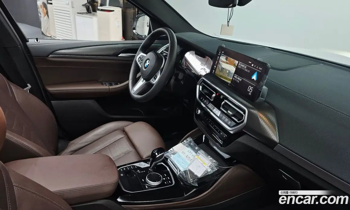 BMW X4 2025 2.0 автомат (гидро), фото 13