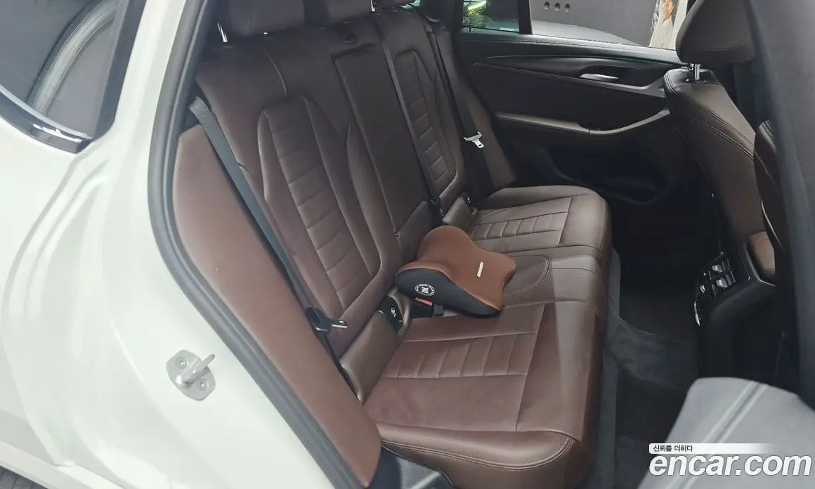 BMW X4 2025 2.0 автомат (гидро), фото 16