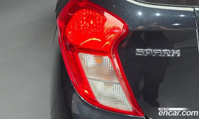 Chevrolet Spark 2016 1.0 автомат (гидро), миниатюра 9