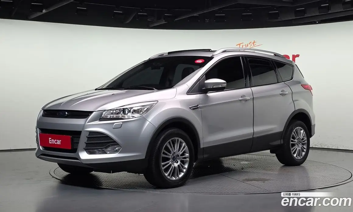 Ford Kuga 2016 2.0 автомат (гидро), фото 1