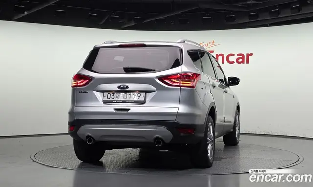 Ford Kuga 2016 2.0 автомат (гидро), миниатюра 4
