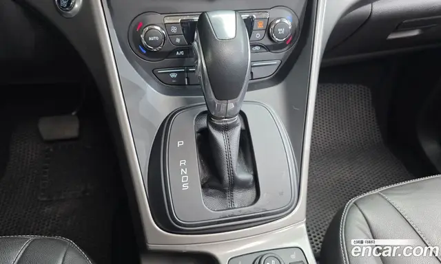 Ford Kuga 2016 2.0 автомат (гидро), миниатюра 9