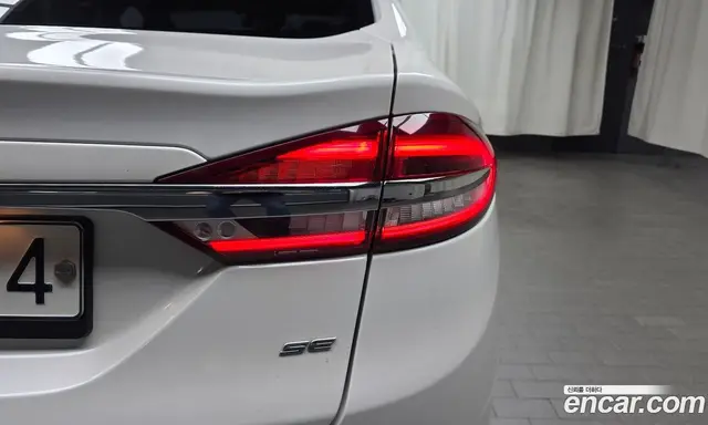 Ford Mondeo 2019 2.0 автомат (гидро), миниатюра 8