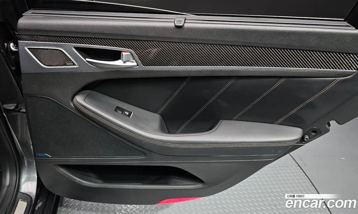 Genesis G80 2017 3.3 автомат (гидро), фото 15