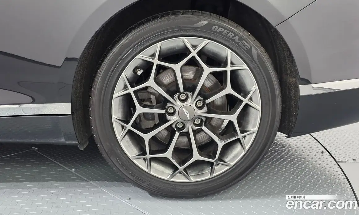 Genesis G80 2020 2.5 автомат (гидро), фото 6 Genesis G80 2020 2.5 автомат (гидро), фото 6