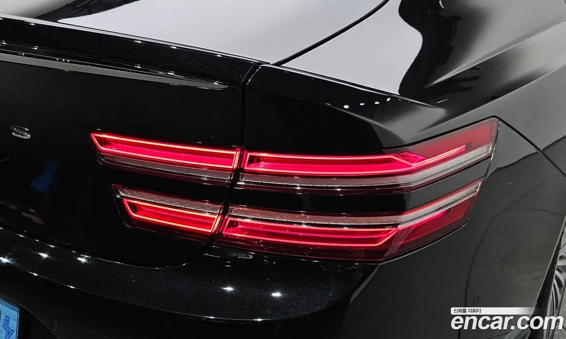 Genesis G80 2023 0.2 автомат (гидро), фото 8