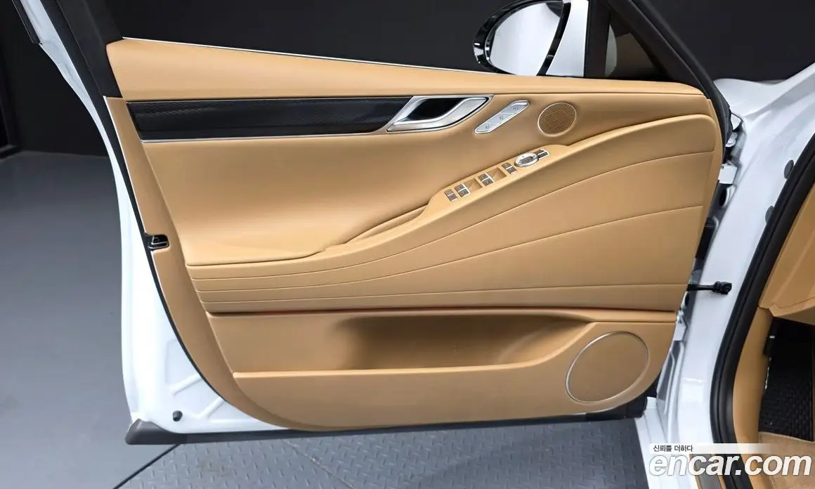 Genesis G80 2026 2.5 автомат (гидро), фото 14