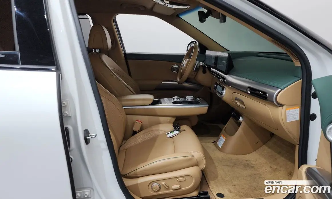 Genesis GV60 2022 0.1 автомат (гидро), фото 15 Genesis GV60 2022 0.1 автомат (гидро), фото 15