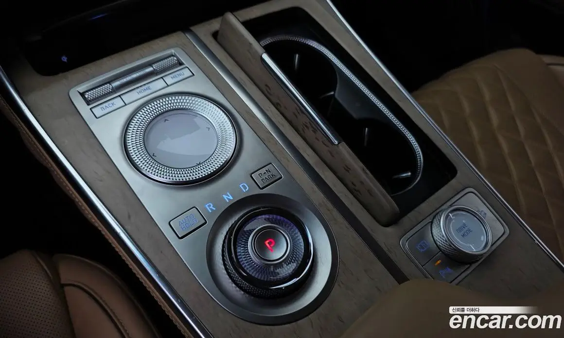 Genesis GV80 2021 2.5 автомат (гидро), фото 12 Genesis GV80 2021 2.5 автомат (гидро), фото 12